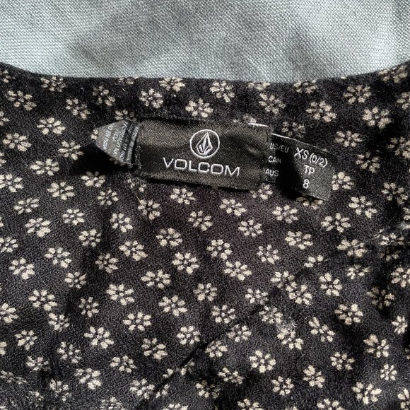 Volcom Black and White Try The Knot Floral Print Dress - Picture 6 of 6